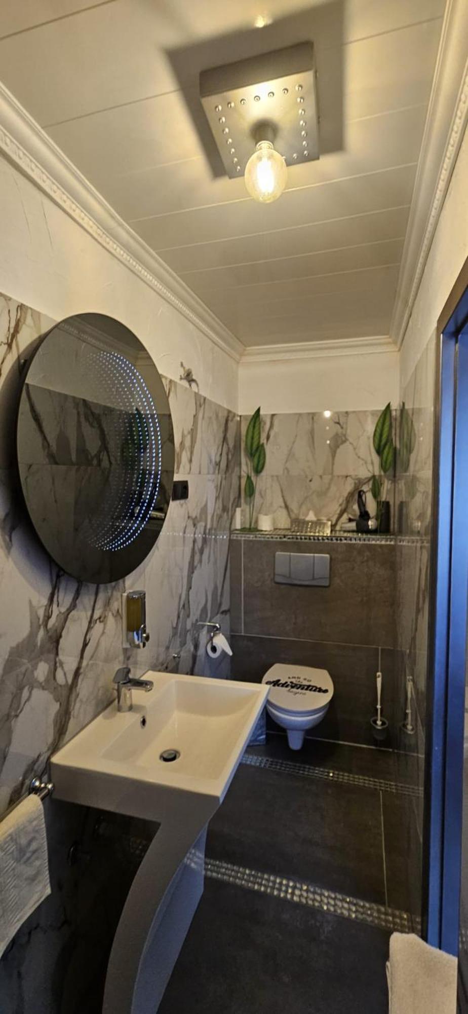 Hotel Karthaeuser Hof Floersheim am Main Екстер'єр фото